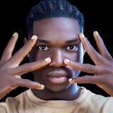 Mr Laazis